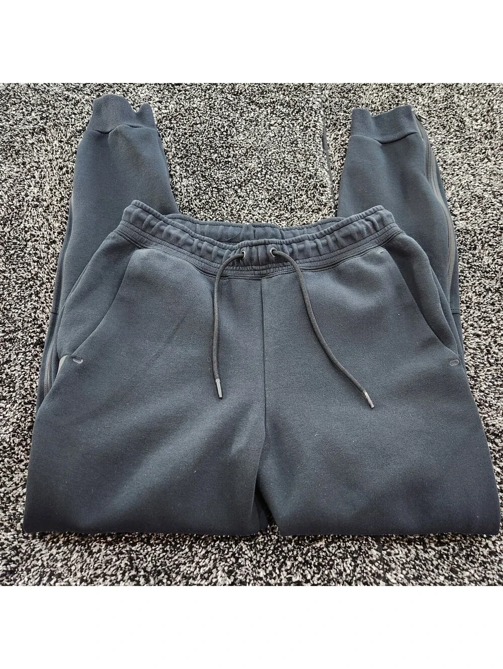 Nike tech pack Fleece Black Jogger Sweatpants Side Zippers Size Small tapered